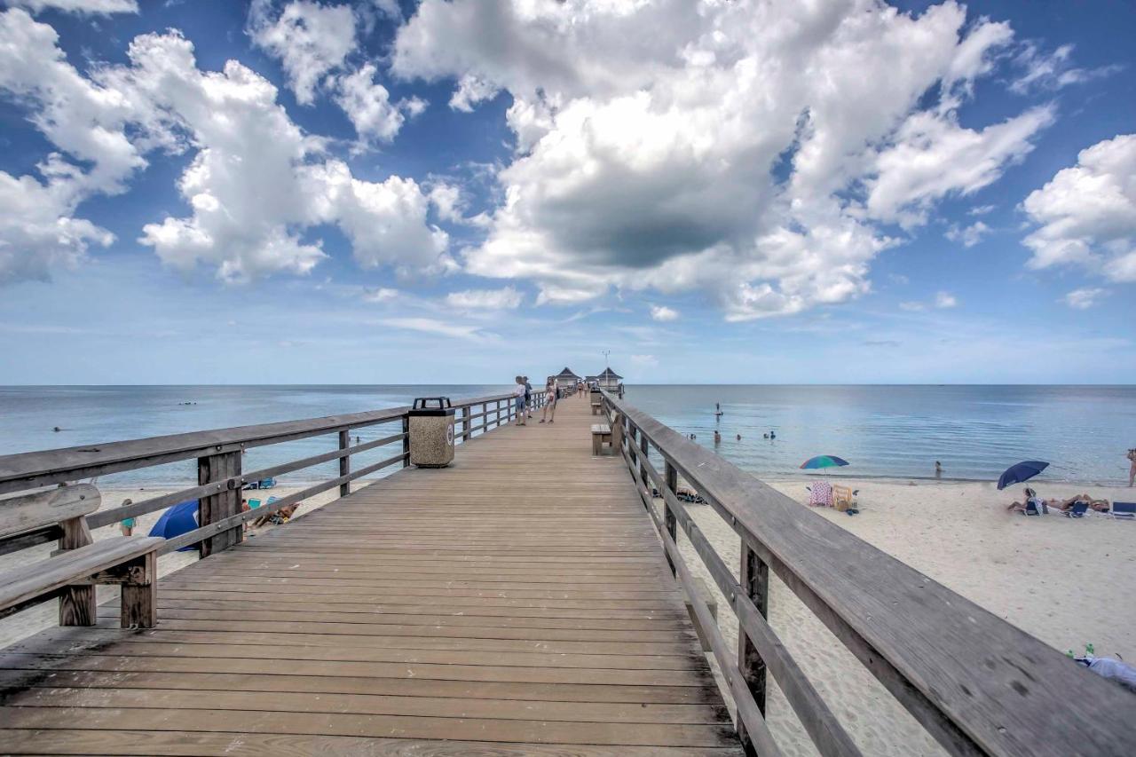 Evolve Dtwn Studio Steps To Naples Pier And Beach! Exterior photo